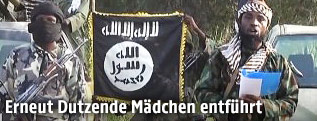 Ein Fernsehstandbild von einem Boko-Haram-Mitglied