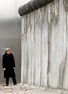 © APA/EPA/Wolfgang Kumm Angela Merkel