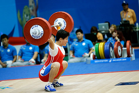 © AP/Dita Alangkara Gewichtheberin Ryo Un Hui