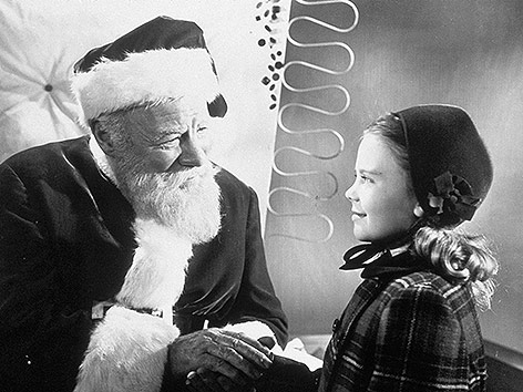 © AP/Fox Home Entertainment Edmund Gwenn und Natalie Wood in "Miracle on 34th Street"