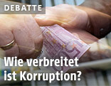 500 Euro werden &uuml;bergeben