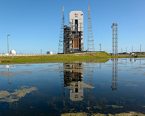 © NASA/Bill Ingalls Die Orion-Rakete in Cape Canaveral