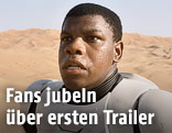 Standbild aus dem Film "Star Wars: The Force Awakens"
