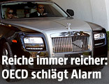 Rolls Royce in einer Einfahrt
