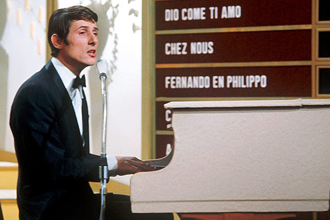 © APA/dpa/Ducklau Udo Jürgens beim Eurovisions Song Contest