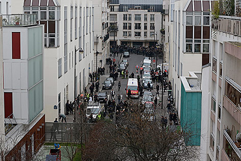 © Reutes/Philippe Wojazer Übersichtsfoto über die Straße, in welcher sich die Redaktion befindet