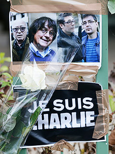 © Reuters/Gonzalo Fuentes Bilder der ermordeten Cartoonisten Georges Wolinski, Cabu, Tignous und Charb