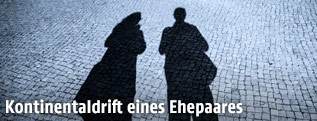 Umrisse zweier Personen