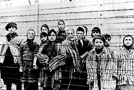 © APA/AP Kinder im Konzentrationslager Auschwitz