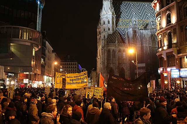 © ORF.at/Roland Winkler Akademikerball-Demo