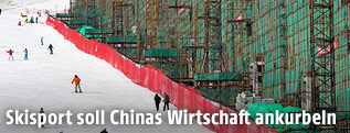 Skifahrer im Skigebiet Chongli in China