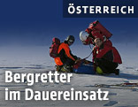 Einsatzkr&auml;fte der Bergrettung