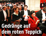 Gedränge auf dem Roten Teppich
