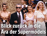 Cindy Crawford, Karl Lagerfeld, Danish Helena Christensen und German Claudia Schiffer, 1993
