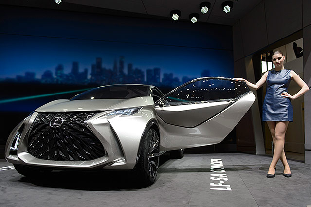 Ausgestelltes Concept Car im Autosalon in Genf