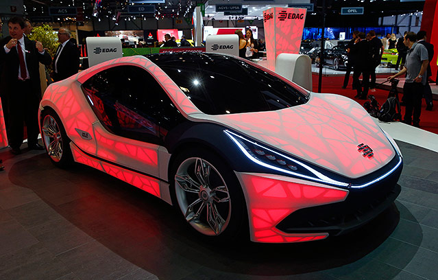 Ausgestelltes Concept Car im Autosalon in Genf
