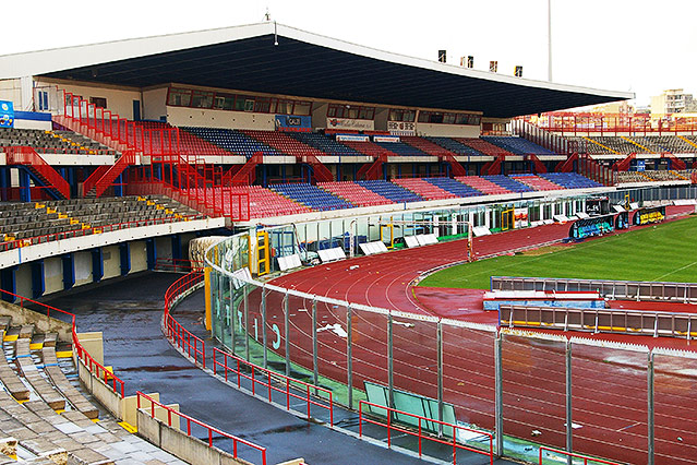 © speidelj unter cc by-sa 3.0 Innenansicht des Stadio Angelo Massimino