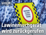 Ein Lawinenwarnschild