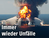 Löscharbeiten bei der Deep Waterhorizon