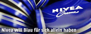 Nivea-Creme-Dosen