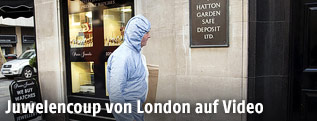 Forensiker vor dem Safedepot