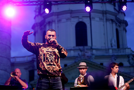 © APA/Georg Hochmuth Rapper Nazar am Karlsplatz im Rahmen des fünften Wiener Popfests 2014