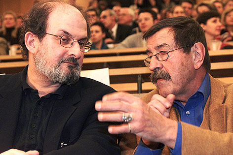 Günter Grass mit Salman Rushdie