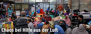 &Uuml;berf&uuml;llter Flughafen von Kathmandu