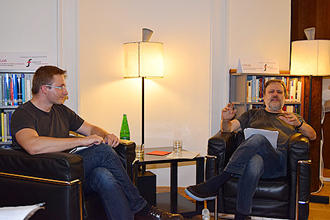 Slowenischer Philosoph, Psychoanalytiker und Kulturtheoretiker Slavoj Zizek und Moderator Slawomir Sierakowski