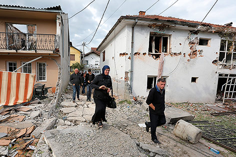 © APA/EPA/Valdrin Xhemaj Zerstörte Häuser in Kumanovo