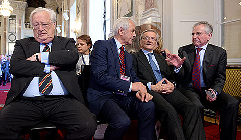© APA/Roland Schlager Die Alt-Parteiobleute Josef Taus, Josef Riegler, Wolfgang Schüssel und Wilhelm Molterer