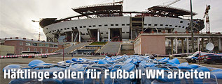 Baufälliges Fußballstadion in Rußland