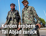 Kurdische Kämpfer in Tal Abjad