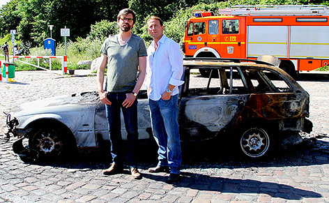 © picturedesk.com/dpa Picture Alliance/Eventpress RH Wotan Wilke Moehring und Sebastian Schipper am Set von "Tatort"