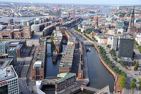 © Fotolia/nmann77 Die Hamburger Speicherstadt aus der Vogelperspektive