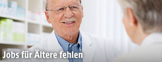 &Auml;lterer Apotheker