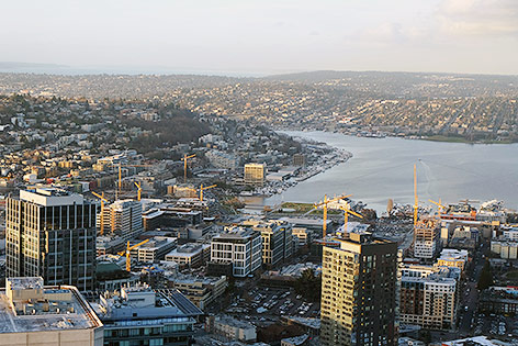 © downtownseattle.com Kräne