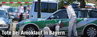 Polizei am Tatort
