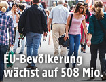 Menschen auf Straße