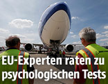 Flugzeug am Rollfeld