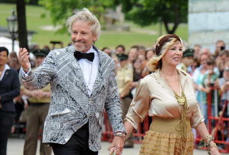 © APA/dpa/Tobias Hase Moderator Thomas Gottschalk und seine Frau Thea