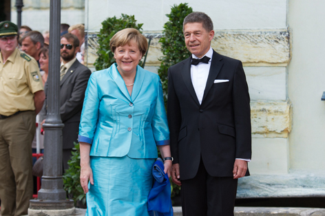 © APA/dpa/Tobias Hase Bundeskanzlerin Angela Merkel (CDU) und Ehemann Joachim Sauer