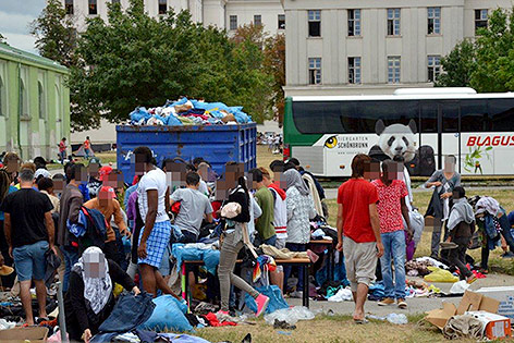 © APA/Einsatzdoku.at Flüchtlinge in der Bundesbetreuungsstelle Traiskirchen am 29. Juli 2015