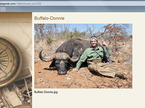 © Screenshot huntinglegends.com Donald Trump Junior mit einem toten Büffel