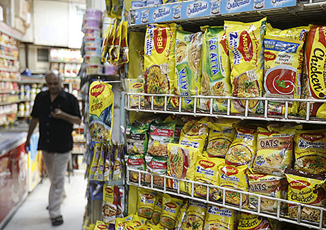 © Reuters/Shailesh Andrade Maggi-Produkte in einem Indischen Geschäft