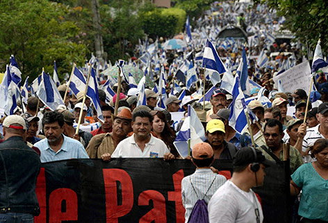 © APA/EPA/Jorge Torres Bauern demonstrieren gegen den Kanalbau