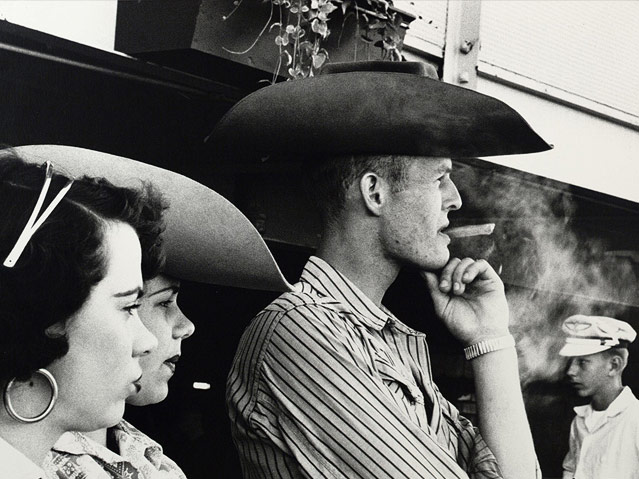 © Albertina, Wien/Dauerleihgabe der Österreichischen Ludwig-Stiftung für Kunst und Wissenschaft/Robert Frank Robert Frank/"Rodeo", Detroit, Michigan 1955