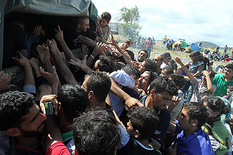 © APA/EPA/Djordje Savic Flüchtlinge