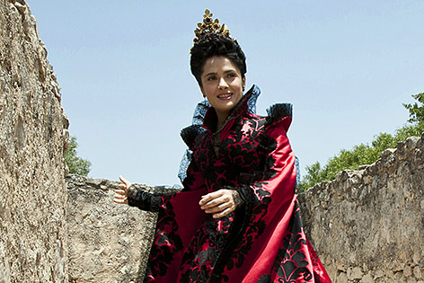 © Filmladen Filmverleih Die Königin von Longtrellis (Salma Hayek) im Labyrinth