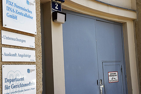 Eingang der Gerichtsmedizin in Wien